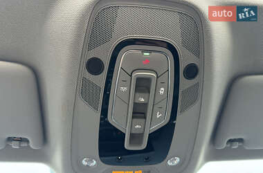 Внедорожник / Кроссовер Audi Q5 2021 в 