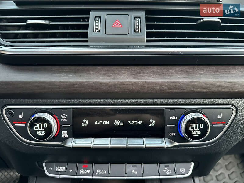 Внедорожник / Кроссовер Audi Q5 2021 в Стрые