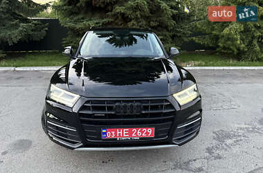 Внедорожник / Кроссовер Audi Q5 2019 в 