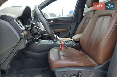 Внедорожник / Кроссовер Audi Q5 2019 в 