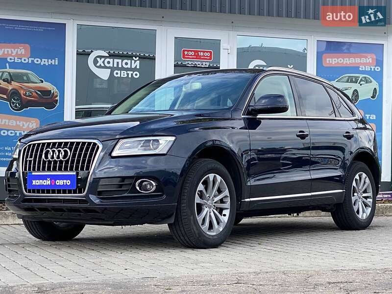 Внедорожник / Кроссовер Audi Q5 2015 в 