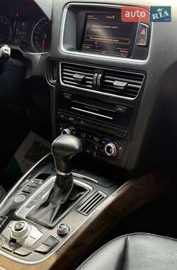 Внедорожник / Кроссовер Audi Q5 2012 в 