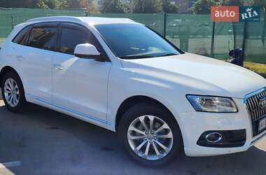 Внедорожник / Кроссовер Audi Q5 2014 в Киеве