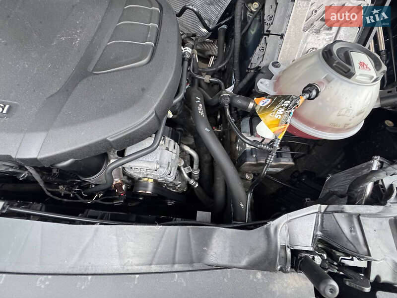 Внедорожник / Кроссовер Audi Q5 2018 в Киеве