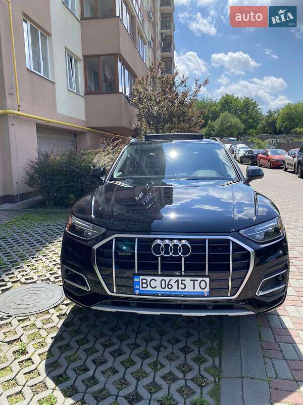 Позашляховик / Кросовер Audi Q5 2020 в Львові