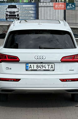 Внедорожник / Кроссовер Audi Q5 2020 в 