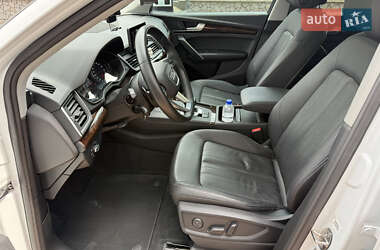 Внедорожник / Кроссовер Audi Q5 2020 в 
