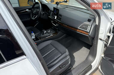 Внедорожник / Кроссовер Audi Q5 2020 в 