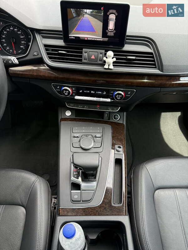 Внедорожник / Кроссовер Audi Q5 2020 в Белой Церкви