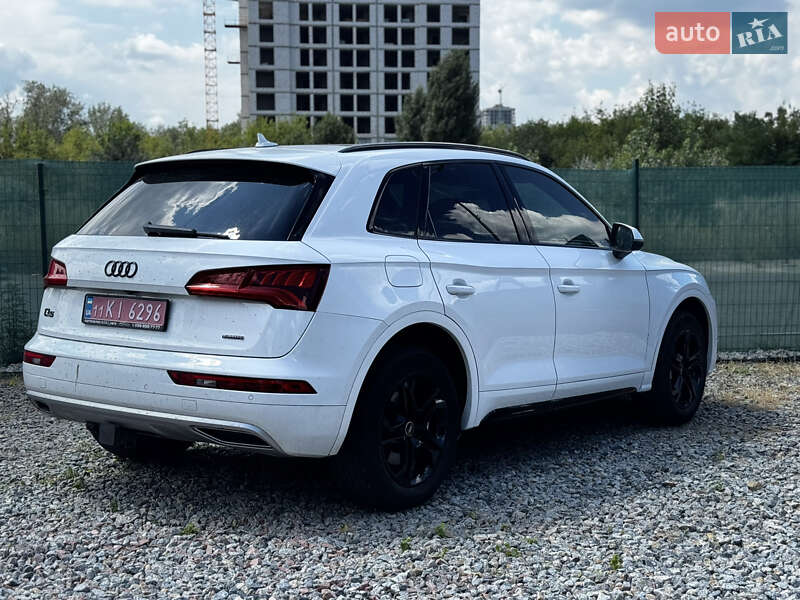 Внедорожник / Кроссовер Audi Q5 2017 в Киеве
