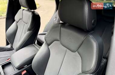 Внедорожник / Кроссовер Audi Q5 2021 в 