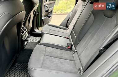 Внедорожник / Кроссовер Audi Q5 2021 в 