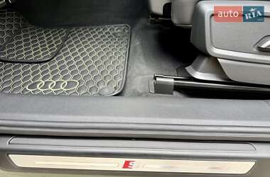 Внедорожник / Кроссовер Audi Q5 2021 в 