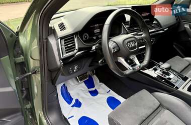 Внедорожник / Кроссовер Audi Q5 2021 в 