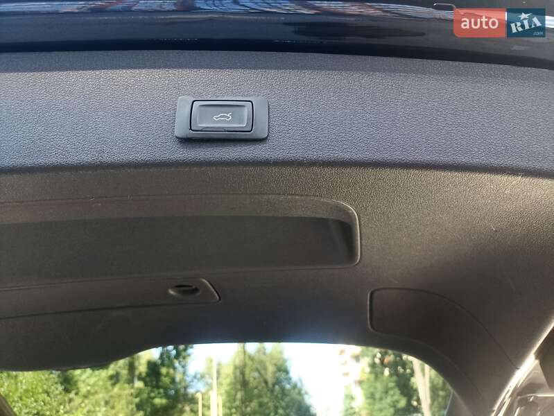 Позашляховик / Кросовер Audi Q5 2014 в Стрию