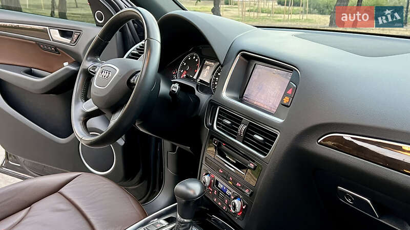 Позашляховик / Кросовер Audi Q5 2014 в Кривому Розі