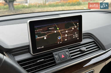 Внедорожник / Кроссовер Audi Q5 2018 в 
