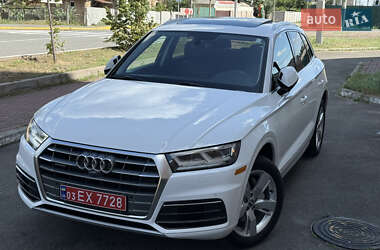 Внедорожник / Кроссовер Audi Q5 2018 в Ирпене