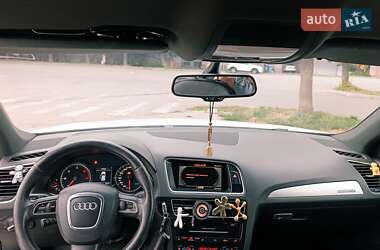 Внедорожник / Кроссовер Audi Q5 2011 в 