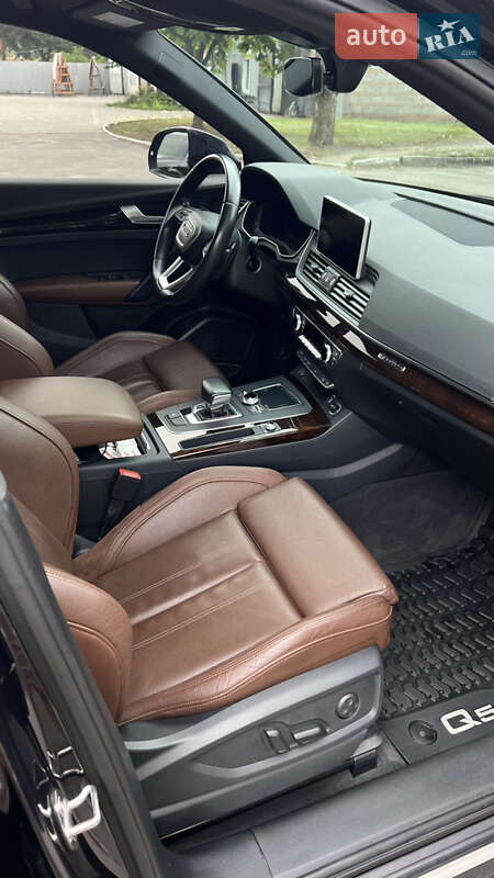 Внедорожник / Кроссовер Audi Q5 2018 в Горишних Плавнях