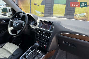 Внедорожник / Кроссовер Audi Q5 2015 в 