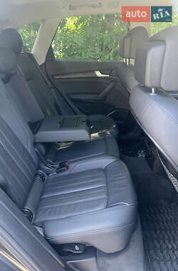Внедорожник / Кроссовер Audi Q5 2020 в 