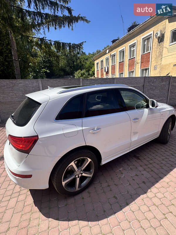 Внедорожник / Кроссовер Audi Q5 2016 в Львове