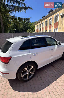 Внедорожник / Кроссовер Audi Q5 2016 в 