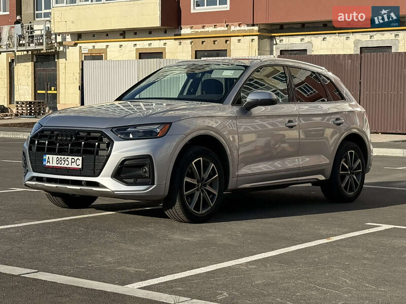 Внедорожник / Кроссовер Audi Q5 2021 в Умани