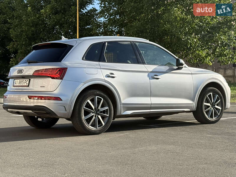 Внедорожник / Кроссовер Audi Q5 2021 в Умани