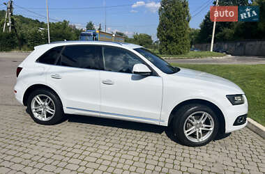 Внедорожник / Кроссовер Audi Q5 2016 в 