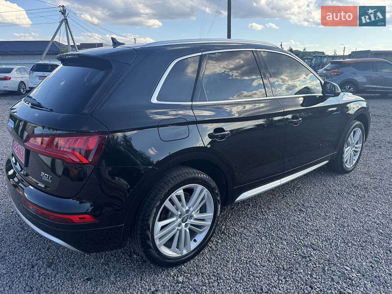 Внедорожник / Кроссовер Audi Q5 2018 в Луцке