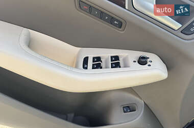 Внедорожник / Кроссовер Audi Q5 2012 в 
