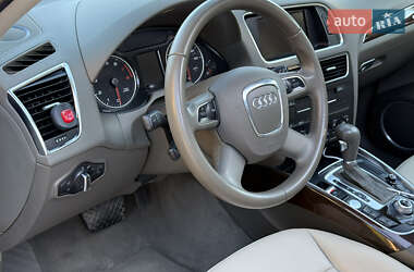 Внедорожник / Кроссовер Audi Q5 2012 в 