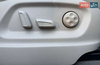 Внедорожник / Кроссовер Audi Q5 2012 в 