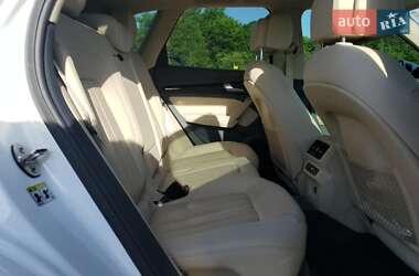 Внедорожник / Кроссовер Audi Q5 2020 в 