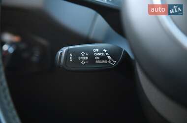 Внедорожник / Кроссовер Audi Q5 2016 в 