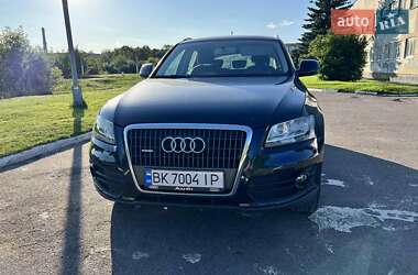 Внедорожник / Кроссовер Audi Q5 2010 в Ровно