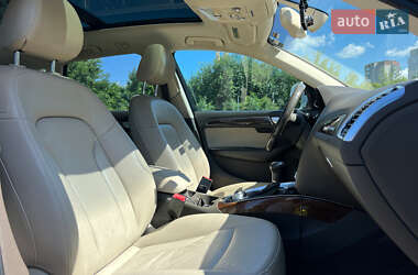 Внедорожник / Кроссовер Audi Q5 2015 в 
