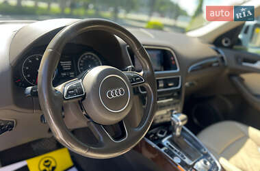 Внедорожник / Кроссовер Audi Q5 2015 в 