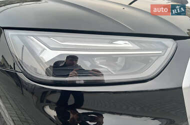 Внедорожник / Кроссовер Audi Q5 2021 в 