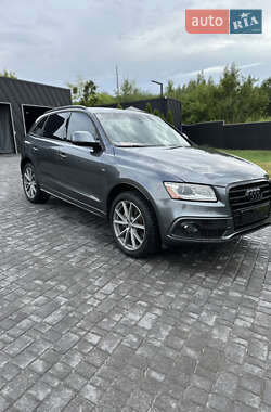 Внедорожник / Кроссовер Audi Q5 2015 в 