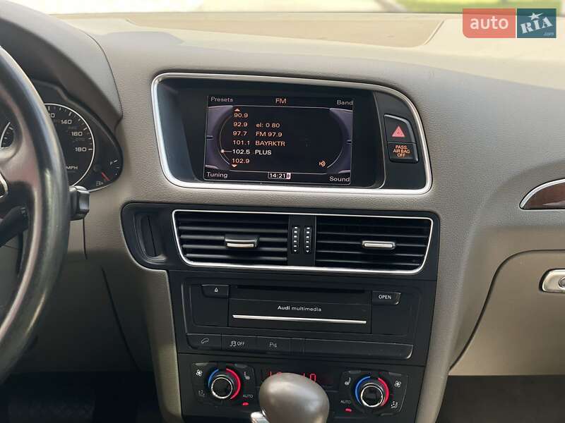 Позашляховик / Кросовер Audi Q5 2012 в Дніпрі