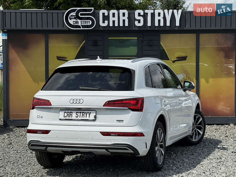 Позашляховик / Кросовер Audi Q5 2020 в Стрию