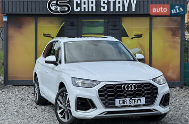 Внедорожник / Кроссовер Audi Q5 2020 в 