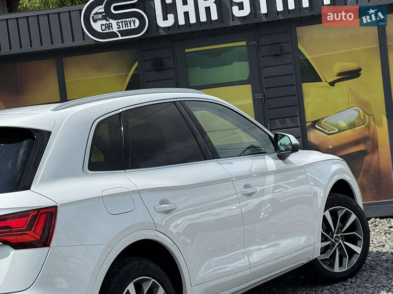 Позашляховик / Кросовер Audi Q5 2020 в Стрию