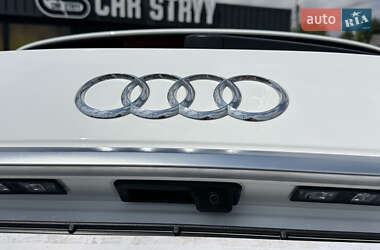 Внедорожник / Кроссовер Audi Q5 2020 в 