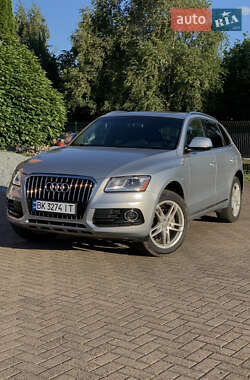 Позашляховик / Кросовер Audi Q5 2015 в Рівному