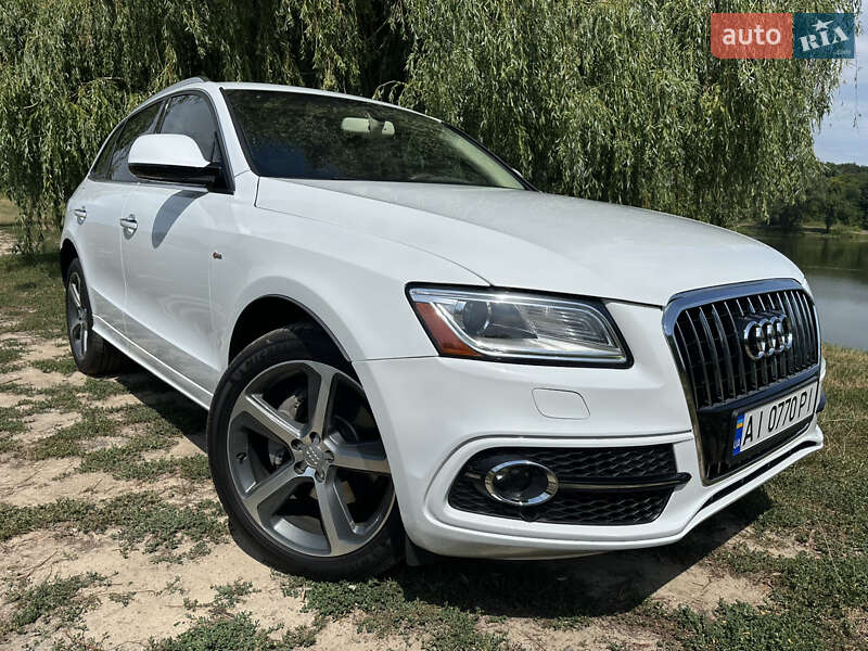 Внедорожник / Кроссовер Audi Q5 2015 в 