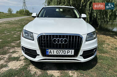 Внедорожник / Кроссовер Audi Q5 2015 в 